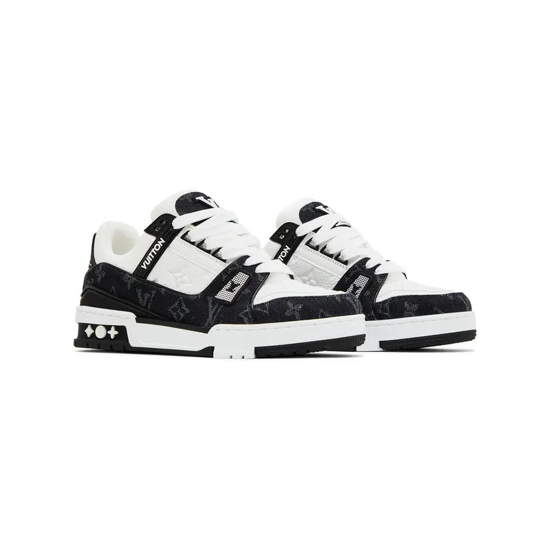 #LouisVuitton #LV #Trainer #Sneaker #BlackWhite