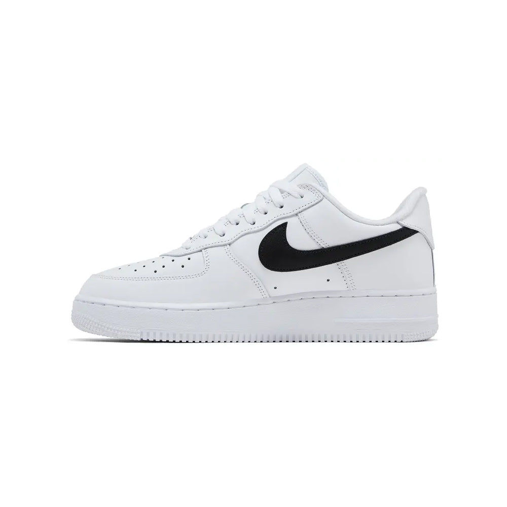 #AirForce1 #Supreme #BoxLogo #WhiteBlack