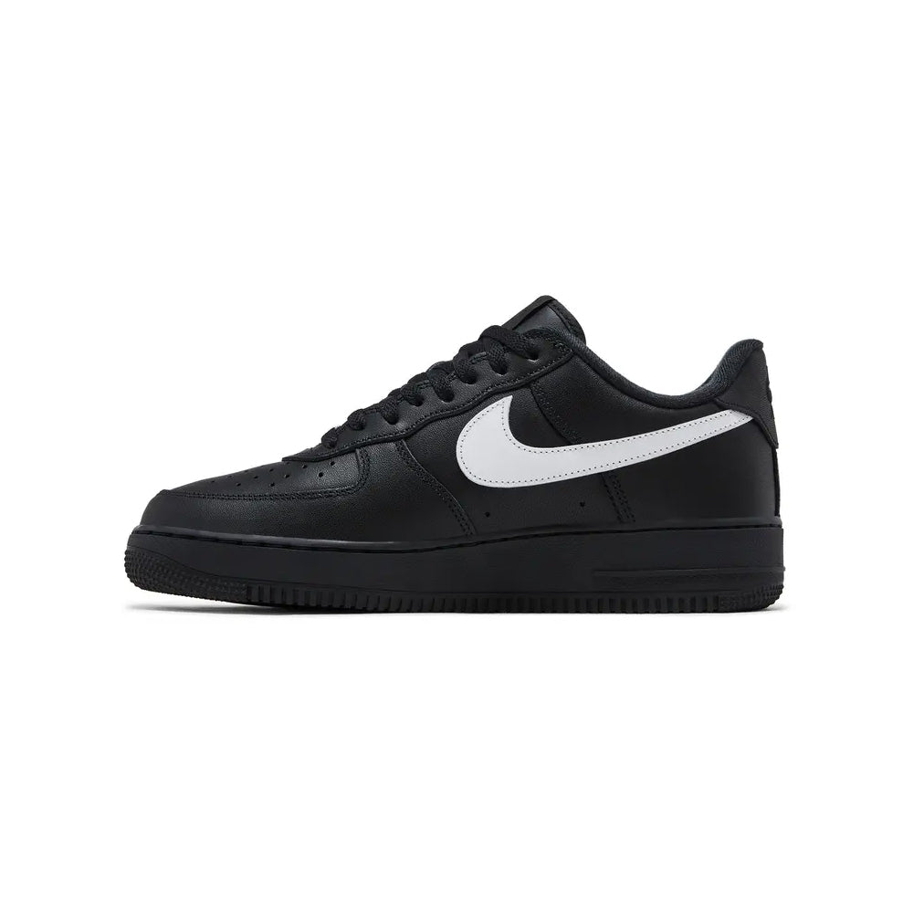 #AirForce1 #Supreme #BoxLogo #BlackWhite