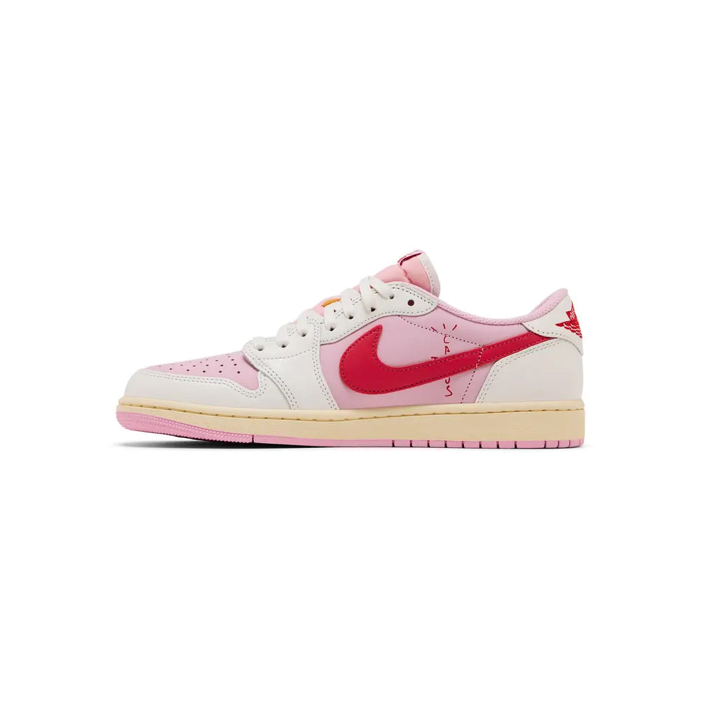 #TravisScott x #AirJordan #1s #Sail #TropicalPink